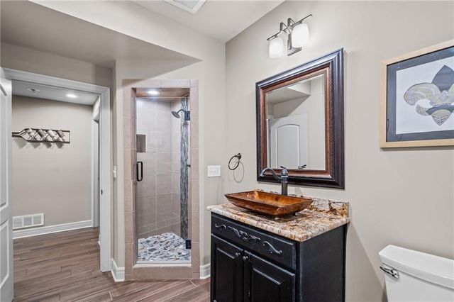 20215 W 89th Terrace, Lenexa, KS 66220