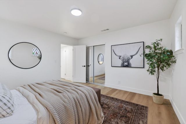 4824 Crestwood Way, Sacramento, CA 95822