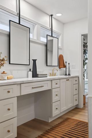 4824 Crestwood Way, Sacramento, CA 95822