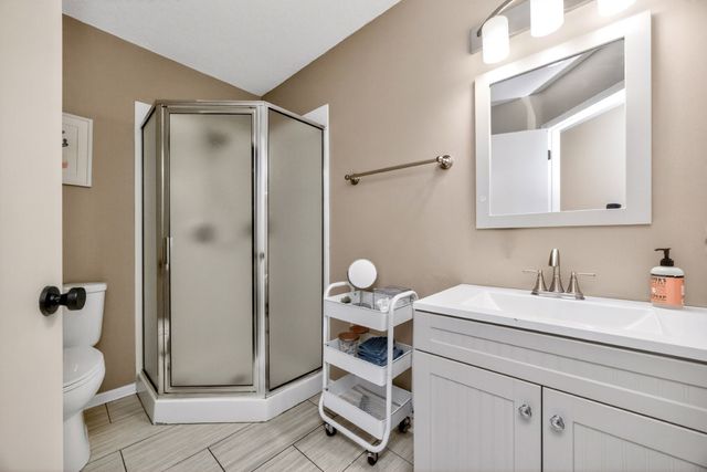 4515 89th Street, Urbandale, IA 50322