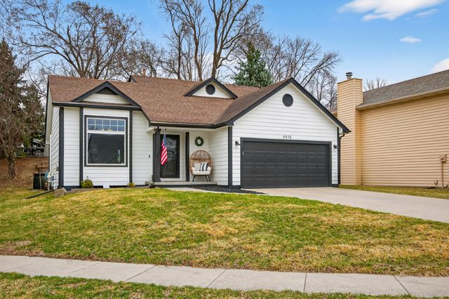 4515 89th Street, Urbandale, IA 50322