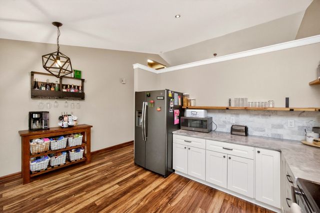 4515 89th Street, Urbandale, IA 50322