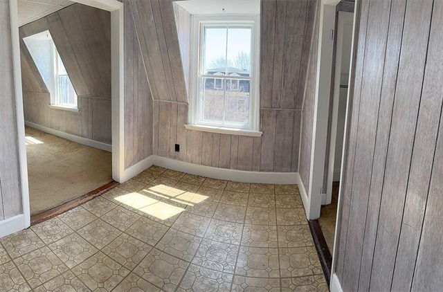 11 Centre Avenue 2, Boston, MA 02124