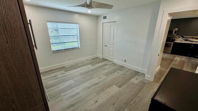 21695 Tall Palm Circle 4a, Boca Raton, FL 33433