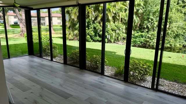21695 Tall Palm Circle 4a, Boca Raton, FL 33433