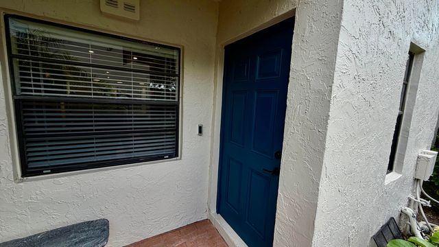 21695 Tall Palm Circle 4a, Boca Raton, FL 33433