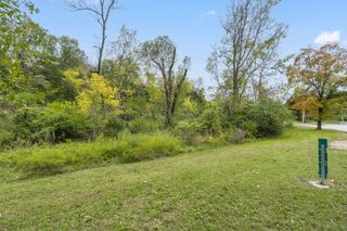 2866 Maple Street, Hollister, MO 65672