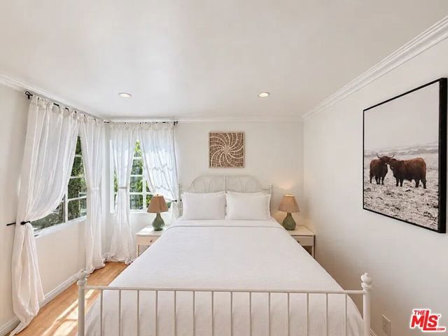 1212 10th Street 10, Santa Monica, CA 90401