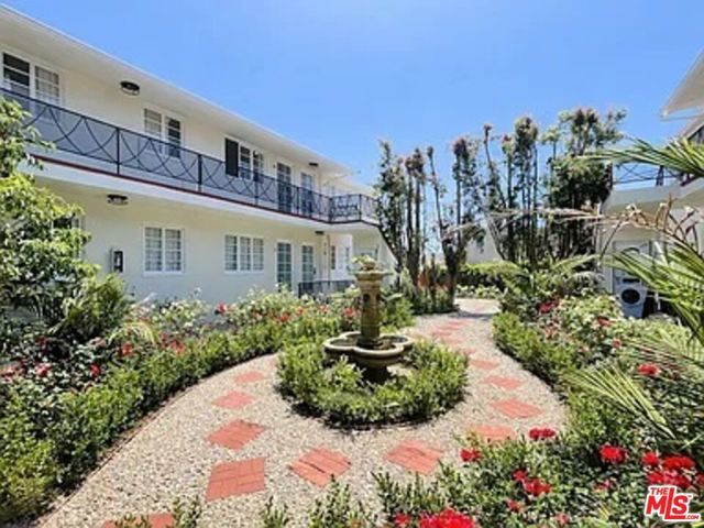 1212 10th Street 10, Santa Monica, CA 90401