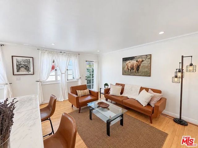 1212 10th Street 10, Santa Monica, CA 90401