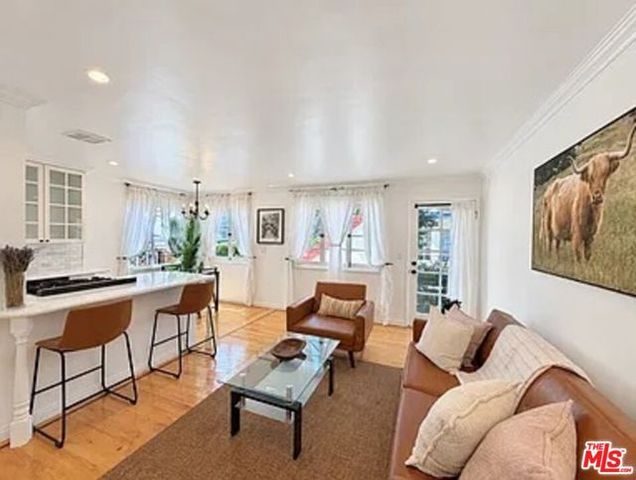 1212 10th Street 10, Santa Monica, CA 90401