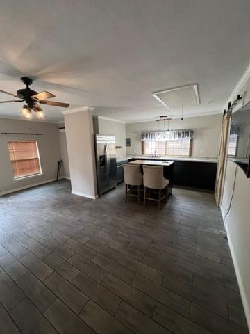 119 Colorado Spruce Drive, Warren, TX 77664