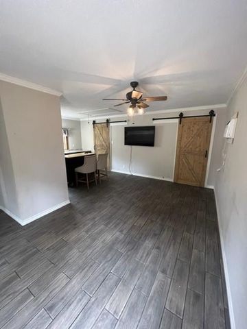 119 Colorado Spruce Drive, Warren, TX 77664