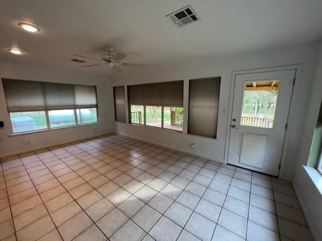 119 Colorado Spruce Drive, Warren, TX 77664