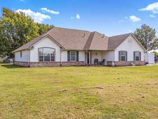 20145 S River Ranch Road, Claremore, OK 74019