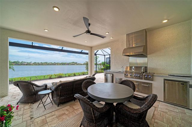 289 VILLORESI BOULEVARD, Nokomis, FL 34275