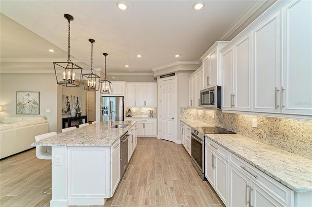289 VILLORESI BOULEVARD, Nokomis, FL 34275