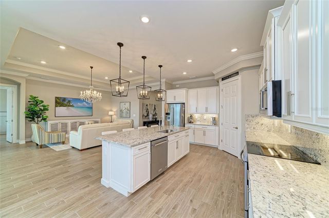 289 VILLORESI BOULEVARD, Nokomis, FL 34275