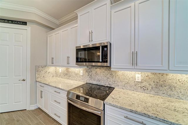 289 VILLORESI BOULEVARD, Nokomis, FL 34275