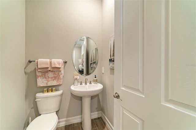 289 VILLORESI BOULEVARD, Nokomis, FL 34275