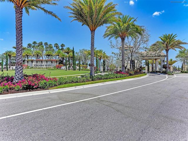 289 VILLORESI BOULEVARD, Nokomis, FL 34275