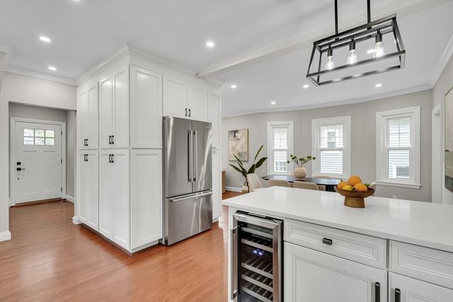 20 Riverview St, Dedham, MA 02026