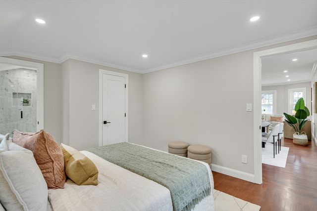20 Riverview St, Dedham, MA 02026