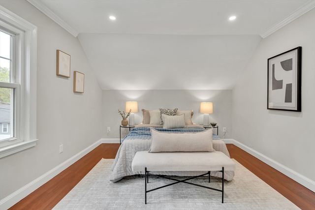 20 Riverview St, Dedham, MA 02026