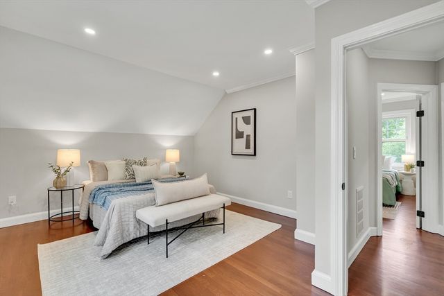 20 Riverview St, Dedham, MA 02026