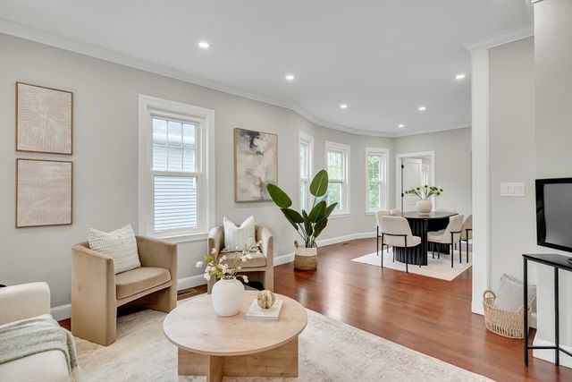 20 Riverview St, Dedham, MA 02026