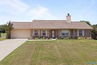 122 Delta Pine Drive, Huntsville, AL 35811