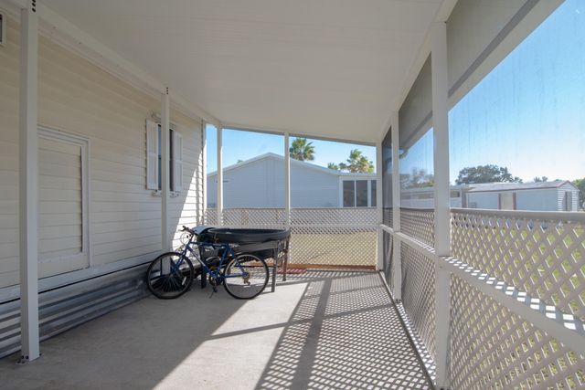 14 Jacaranda Lane, Port St. Lucie, Port St Lucie, FL 34952