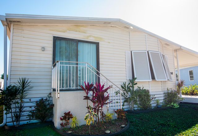 14 Jacaranda Lane, Port St. Lucie, Port St Lucie, FL 34952