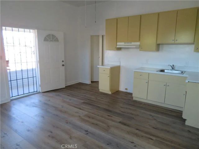 156 E Colden, Los Angeles, CA 90003