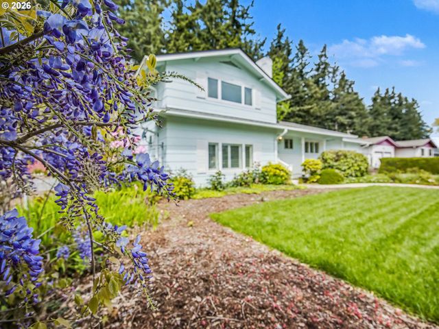2301 Ne 130TH Ave, Portland, OR 97230
