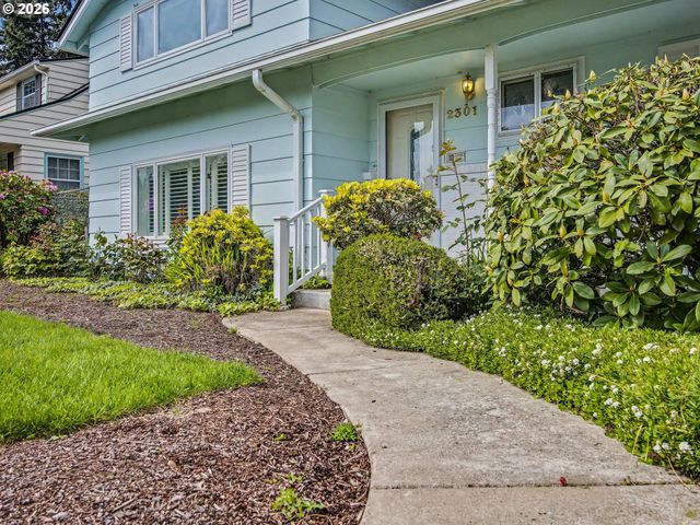 2301 Ne 130TH Ave, Portland, OR 97230