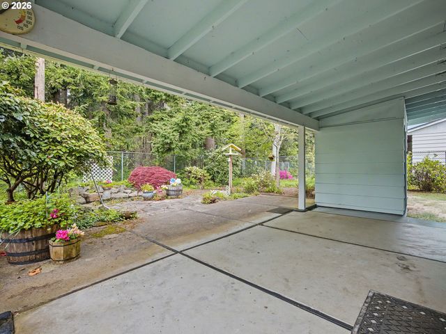 2301 Ne 130TH Ave, Portland, OR 97230