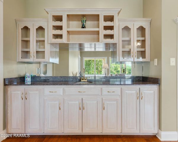618 Lucerne Drive, New Iberia, LA 70563