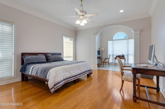 618 Lucerne Drive, New Iberia, LA 70563