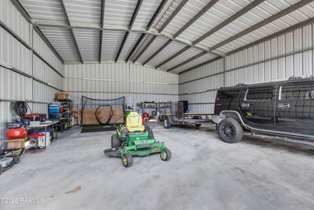 618 Lucerne Drive, New Iberia, LA 70563