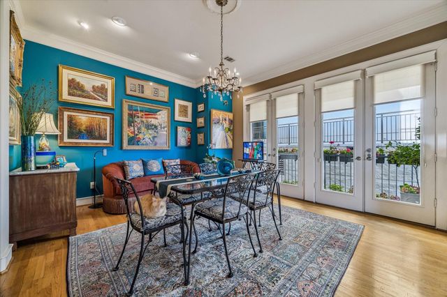 2415 W Main Street, Houston, TX 77098