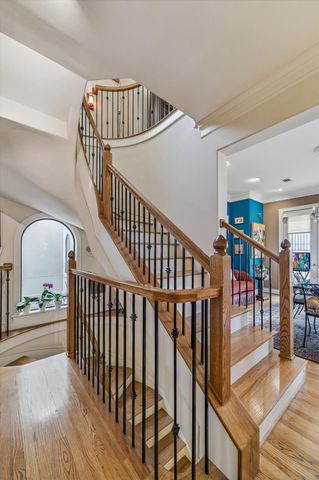 2415 W Main Street, Houston, TX 77098