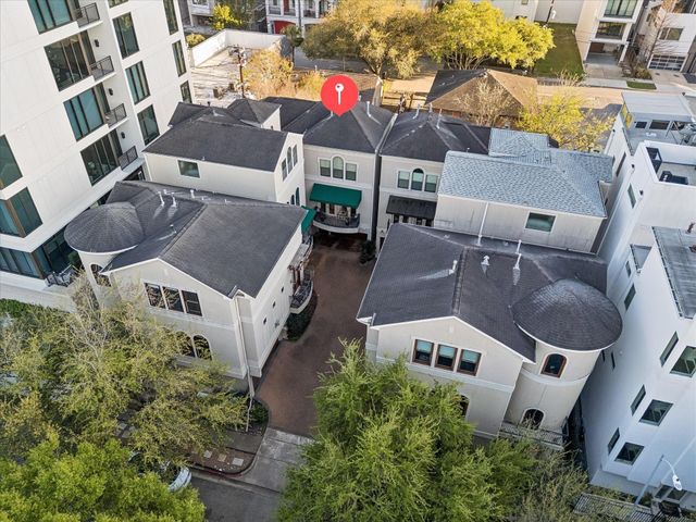 2415 W Main Street, Houston, TX 77098