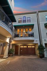 2415 W Main Street, Houston, TX 77098