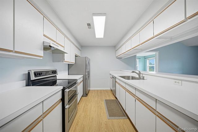 1474 Millbrook Trail, Ann Arbor, MI 48108