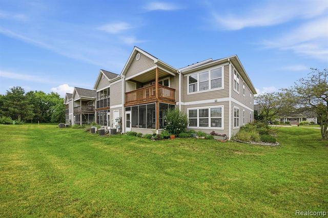 1474 Millbrook Trail, Ann Arbor, MI 48108