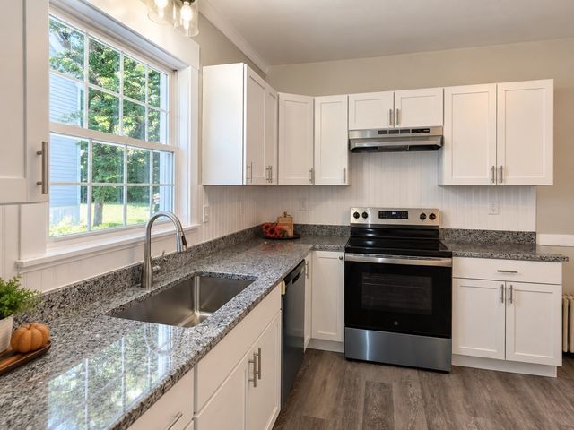 53 Camden Street, South Hadley, MA 01075