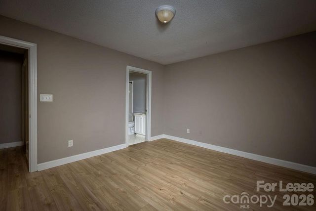 14623 Waterside Drive, Charlotte, NC 28278