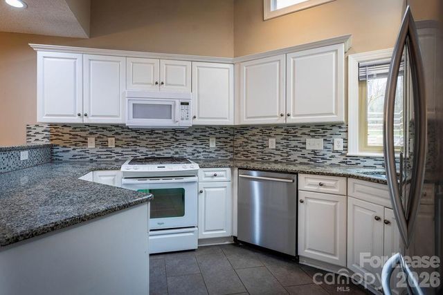 14623 Waterside Drive, Charlotte, NC 28278