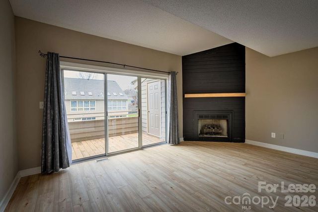 14623 Waterside Drive, Charlotte, NC 28278